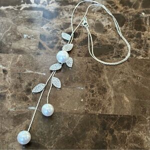 Fashion Jewelry Necklace Silver Chain With White Pearls Clear Crystal Leaves New